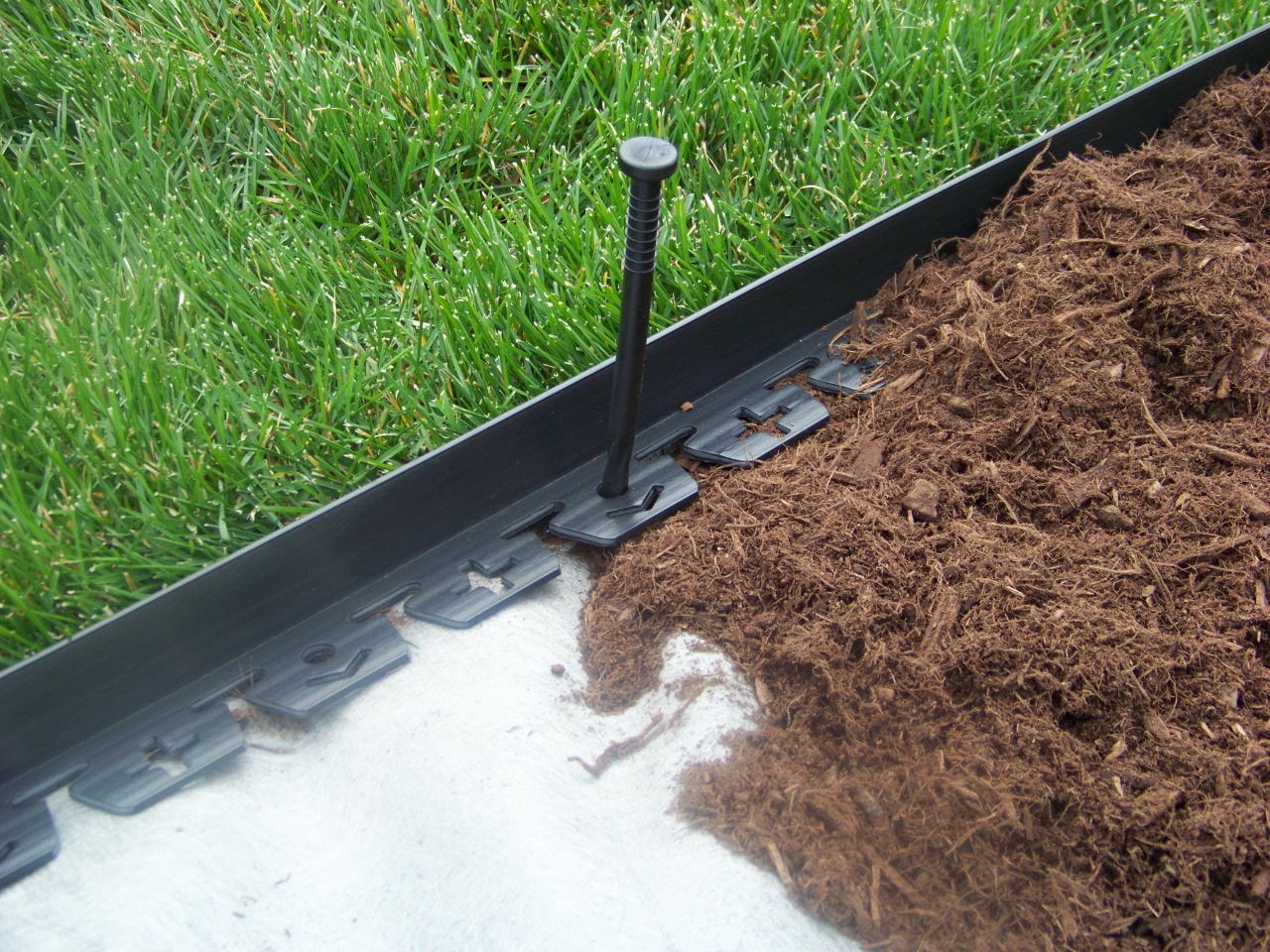 No Dig Innovative Edging | Valley View